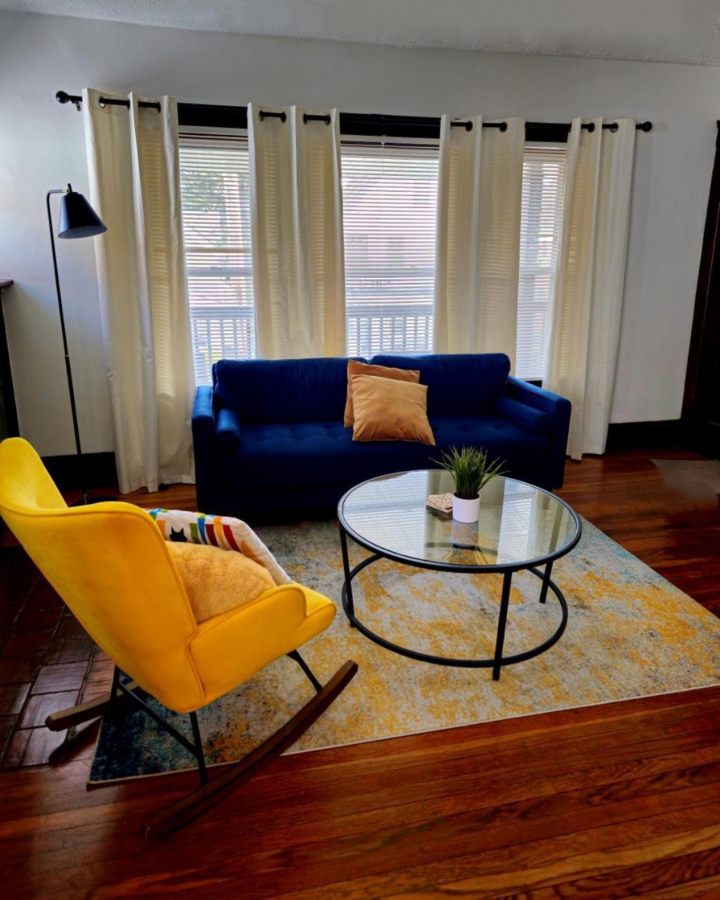 Lovely! Near Cleve Clinic/Uh/Cwru/Dwntwn W/Porch Villa Cleveland Bagian luar foto