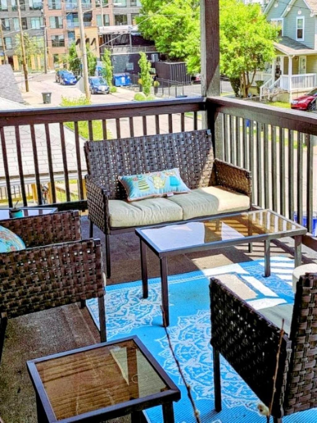 Lovely! Near Cleve Clinic/Uh/Cwru/Dwntwn W/Porch Villa Cleveland Bagian luar foto